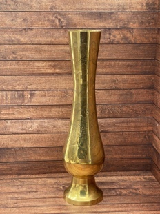 Y161 Латунная ваза с насечками. Винтаж. Англия