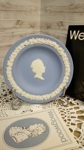 W702 Коллекционная тарелка в стиле Классицизм - Елизавета II. Wedgwood. Англия