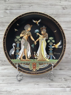 Y443 Декоративная тарелка The Marriage of Tutankhamun. Винтаж. Osiris Porcelain. Египет